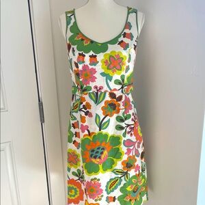 Boden Multicolor Floral Cotton Dress. Beautiful construction detailing. GUC